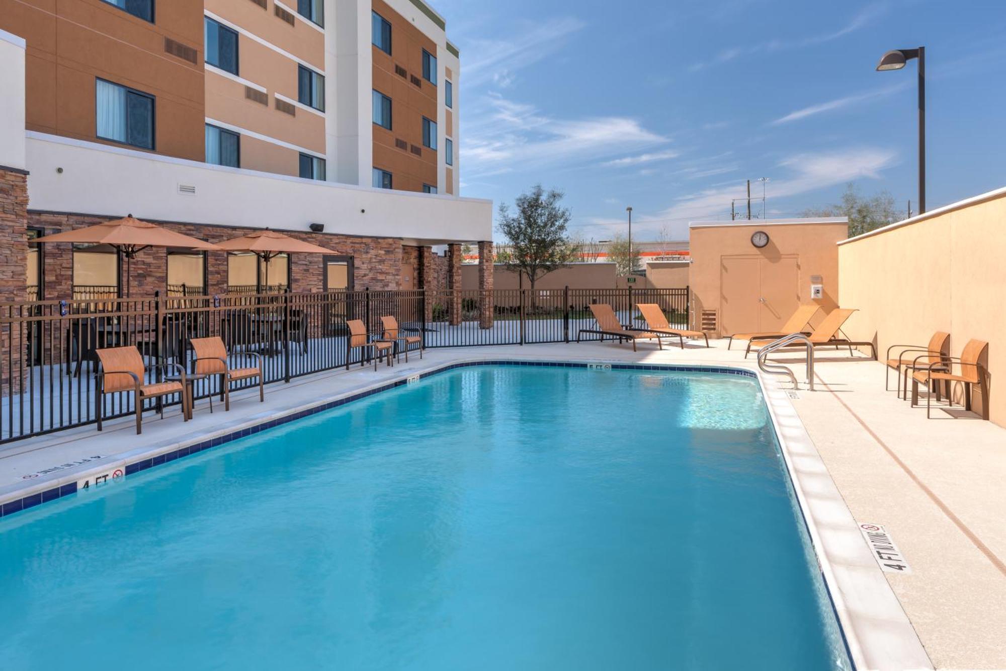 Courtyard By Marriott Houston North/Shenandoah Hotel The Woodlands Eksteriør billede