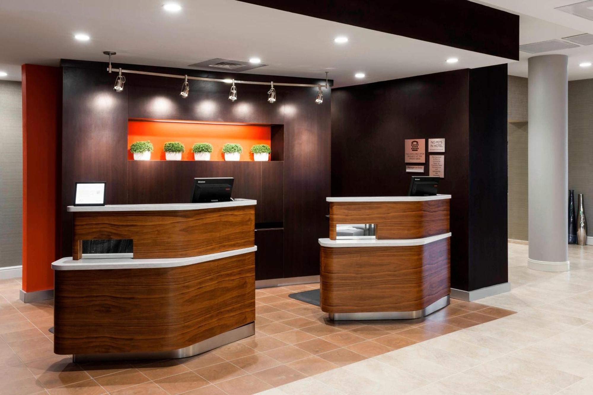Courtyard By Marriott Houston North/Shenandoah Hotel The Woodlands Eksteriør billede